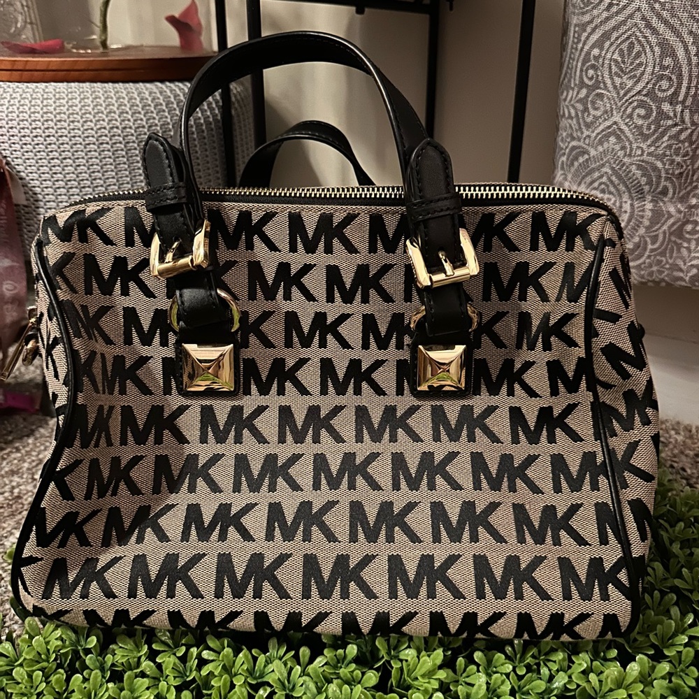 Michael Khors Handbag
